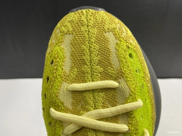 HYLTE YEEZY 380 ADIDAS GLOW BOOST FZ4990 1209